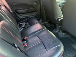 รถบ้าน รถมือสอง Mitsubishi Attrage 1.2 รุ่น GLX เกียร์ M/T ปี 2015 โดย หญิงรถบ้าน รถมือสองขอนแก่น ราคาถูก ผ่อนสบาย