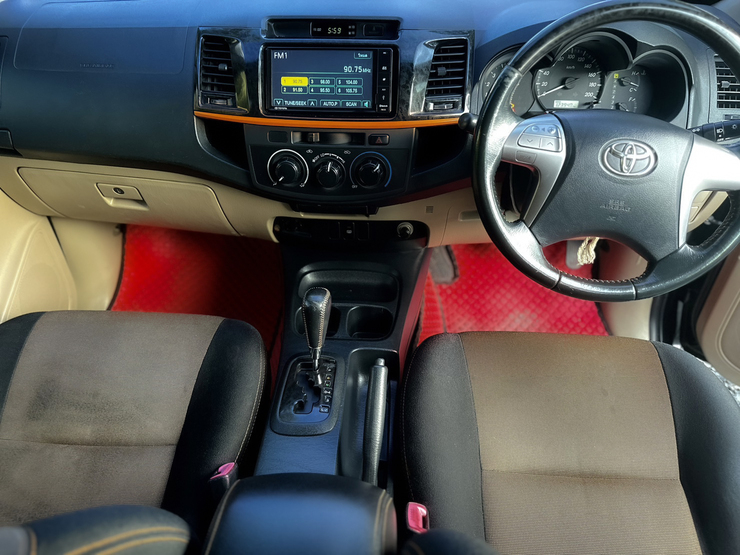 รถบ้าน รถมือสอง Toyota Hilux Vigo Champ Prerunner Double Cab 2.5 VN Turbo รุ่น E เกียร์ Auto ปี 2013 โดย หญิงรถบ้าน รถมือสองขอนแก่น ราคาถูก ผ่อนสบาย