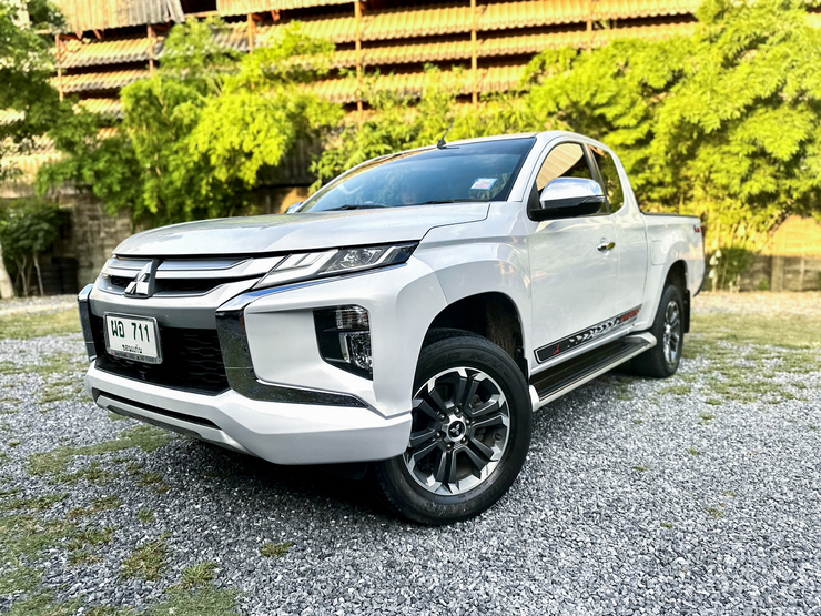 รถบ้าน รถมือสอง Mitsubishi Triton Mega Cab Plus 2.4 รุ่น GLS เกียร์ MT 2WD ปี 2018 โดย หญิงรถบ้าน รถมือสองขอนแก่น ราคาถูก ผ่อนสบาย