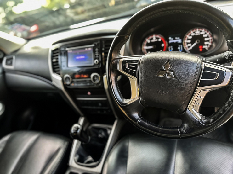 รถบ้าน รถมือสอง Mitsubishi Triton Mega Cab Plus 2.4 รุ่น GLS เกียร์ MT 2WD ปี 2018 โดย หญิงรถบ้าน รถมือสองขอนแก่น ราคาถูก ผ่อนสบาย