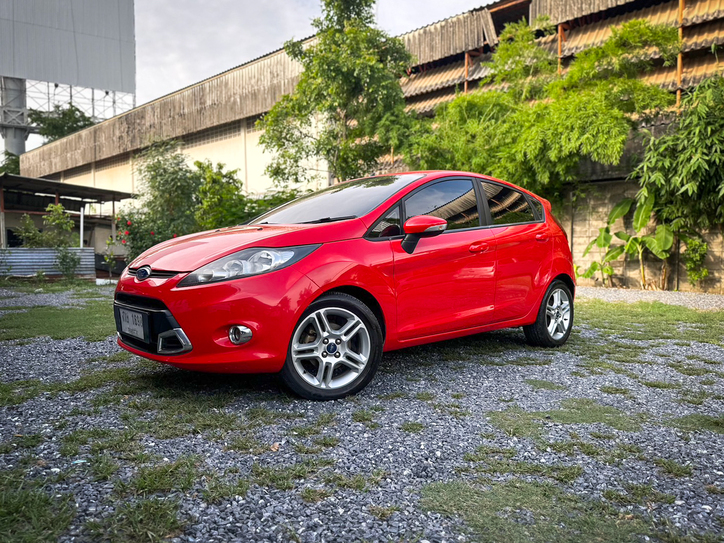 รถบ้าน รถมือสอง Ford Fiesta 1.5 S Sport เกียร์ Auto ปี 2013 โดย หญิงรถบ้าน รถมือสองขอนแก่น ราคาถูก ผ่อนสบาย