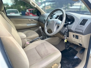 รถบ้าน รถมือสอง Toyota Hilux Vigo Champ Prerunner Double Cab 2.5 VN Turbo รุ่น E เกียร์ MT ปี 2012 โดย หญิงรถบ้าน รถมือสองขอนแก่น ราคาถูก ผ่อนสบาย