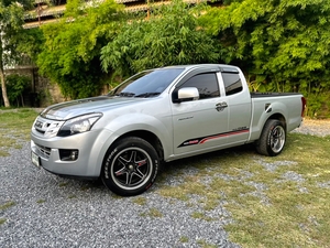 รถบ้าน รถมือสอง ISUZU D-MAX Space Cab 2.5 Z Ddi ปี 2012 เกียร์ MT โดย หญิงรถบ้าน รถมือสองขอนแก่น ราคาถูก ผ่อนสบาย