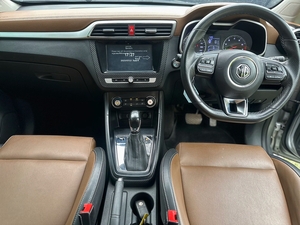 รถบ้าน รถมือสอง MG ZS 1.5 รุ่น D เกียร์ Auto ปี 2019 โดย หญิงรถบ้าน รถมือสองขอนแก่น ราคาถูก ผ่อนสบาย