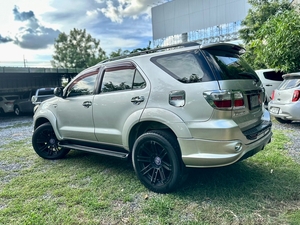 รถบ้าน รถมือสอง Toyota Fortuner 3.0 V เกียร์ Auto 4WD ปี 2010 โดย หญิงรถบ้าน รถมือสองขอนแก่น ราคาถูก ผ่อนสบาย