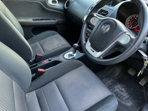 รถบ้าน รถมือสอง MG3 Hatchback 1.5 รุ่น D เกียร์ Auto ปี 2015  โดย หญิงรถบ้าน รถมือสองขอนแก่น ราคาถูก ผ่อนสบาย