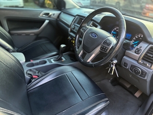 รถบ้าน รถมือสอง FORD RANGER Hi-Rider 2.2 XLT Double Cab เกียร์ Auto ปี 2015 โดย หญิงรถบ้าน รถมือสองขอนแก่น ราคาถูก ผ่อนสบาย
