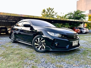รถบ้าน รถมือสอง Honda Civic 1.8 i-VTEC รุ่น EL เกียร์ Auto ปี 2018 โดย หญิงรถบ้าน รถมือสองขอนแก่น ราคาถูก ผ่อนสบาย