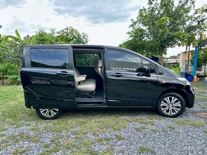 รถบ้าน รถมือสอง Honda Freed 1.5 i-VTEC รุ่น SE เกียร์ Auto ปี 2556 โดย หญิงรถบ้าน รถมือสองขอนแก่น ราคาถูก ผ่อนสบาย