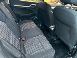รถบ้าน รถมือสอง MG ZS 1.5 รุ่น C เกียร์ Auto ปี 2019 โดย หญิงรถบ้าน รถมือสองขอนแก่น ราคาถูก ผ่อนสบาย