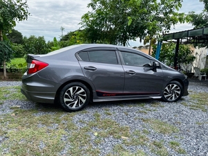 รถบ้าน รถมือสอง Honda Civic 1.8 i-VTEC รุ่น E เกียร์ Auto ปี 2015 โดย หญิงรถบ้าน รถมือสองขอนแก่น ราคาถูก ผ่อนสบาย