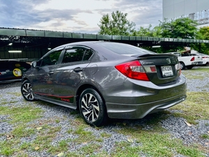 รถบ้าน รถมือสอง Honda Civic 1.8 i-VTEC รุ่น E เกียร์ Auto ปี 2015 โดย หญิงรถบ้าน รถมือสองขอนแก่น ราคาถูก ผ่อนสบาย