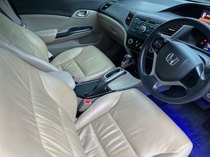 รถบ้าน รถมือสอง Honda Civic 1.8 i-VTEC รุ่น E เกียร์ Auto ปี 2015 โดย หญิงรถบ้าน รถมือสองขอนแก่น ราคาถูก ผ่อนสบาย