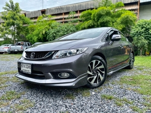 รถบ้าน รถมือสอง Honda Civic 1.8 i-VTEC รุ่น E เกียร์ Auto ปี 2015 โดย หญิงรถบ้าน รถมือสองขอนแก่น ราคาถูก ผ่อนสบาย