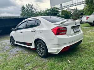 รถบ้าน รถมือสอง Honda City 1.5 i-VTEC รุ่น V CNG เกียร์ Auto ปี 2012 โดย หญิงรถบ้าน รถมือสองขอนแก่น ราคาถูก ผ่อนสบาย