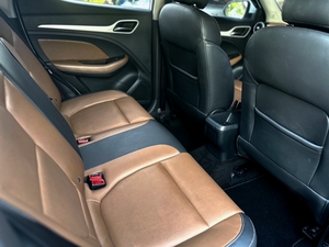 รถบ้าน รถมือสอง MG ZS 1.5 รุ่น D เกียร์ Auto ปี 2019 โดย หญิงรถบ้าน รถมือสองขอนแก่น ราคาถูก ผ่อนสบาย