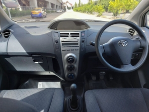 รถบ้าน รถมือสอง Toyota Yaris 1.5 รุ่น E เกียร์ MT ปี 2011 โดย หญิงรถบ้าน รถมือสองขอนแก่น ราคาถูก ผ่อนสบาย