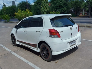 รถบ้าน รถมือสอง Toyota Yaris 1.5 รุ่น E เกียร์ MT ปี 2011 โดย หญิงรถบ้าน รถมือสองขอนแก่น ราคาถูก ผ่อนสบาย