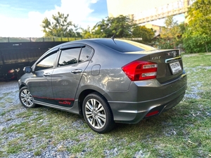 รถบ้าน รถมือสอง Honda City 1.5 i-VTEC รุ่น SV เกียร์ Auto ปี 2013  โดย หญิงรถบ้าน รถมือสองขอนแก่น ราคาถูก ผ่อนสบาย