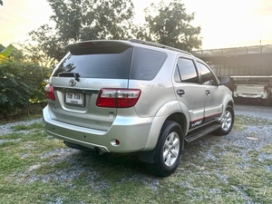 รถบ้าน รถมือสอง Toyota Fortuner 3.0 V เกียร์ Auto 4WD  ปี 2010 โดย หญิงรถบ้าน รถมือสองขอนแก่น ราคาถูก ผ่อนสบาย