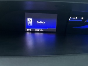 รถบ้าน รถมือสอง Honda Civic 1.8 i-VTEC รุ่น E เกียร์ Auto ปี 2013 โดย หญิงรถบ้าน รถมือสองขอนแก่น ราคาถูก ผ่อนสบาย