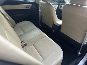 รถบ้าน รถมือสอง Toyota Corolla Altis 1.6 รุ่น G เกียร์ Auto ปี 2017 โดย หญิงรถบ้าน รถมือสองขอนแก่น ราคาถูก ผ่อนสบาย