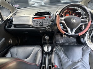 รถบ้าน รถมือสอง Honda Jazz 1.5 i-VTEC รุ่น V เกียร์ Auto ปี 2012 โดย หญิงรถบ้าน รถมือสองขอนแก่น ราคาถูก ผ่อนสบาย