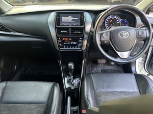 รถบ้าน รถมือสอง Toyota Yaris ATIV 1.2 Sport Premium CVT เกียร์ Auto ปี 2020 โดย หญิงรถบ้าน รถมือสองขอนแก่น ราคาถูก ผ่อนสบาย
