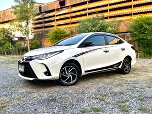 รถบ้าน รถมือสอง Toyota Yaris ATIV 1.2 Sport Premium CVT เกียร์ Auto ปี 2020 โดย หญิงรถบ้าน รถมือสองขอนแก่น ราคาถูก ผ่อนสบาย