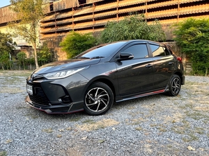 รถบ้าน รถมือสอง Toyota Yaris Minorchange 1.2 Sport CVT เกียร์ Auto ปี 2020 โดย หญิงรถบ้าน รถมือสองขอนแก่น ราคาถูก ผ่อนสบาย