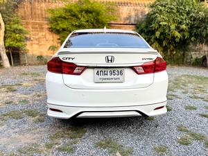 รถบ้าน รถมือสอง Honda City 1.5 i-VTEC รุ่น SV เกียร์ Auto ปี 2015 โดย หญิงรถบ้าน รถมือสองขอนแก่น ราคาถูก ผ่อนสบาย