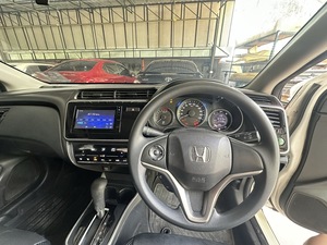 รถบ้าน รถมือสอง Honda City 1.5 i-VTEC รุ่น SV เกียร์ Auto ปี 2015 โดย หญิงรถบ้าน รถมือสองขอนแก่น ราคาถูก ผ่อนสบาย
