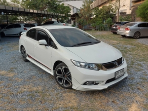 รถบ้าน รถมือสอง Honda Civic 1.8 i-VTEC รุ่น E Modulo เกียร์ Auto ปี 2013 โดย หญิงรถบ้าน รถมือสองขอนแก่น ราคาถูก ผ่อนสบาย