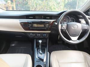 รถบ้าน รถมือสอง Toyota Corolla Altis 1.6 รุ่น G เกียร์ Auto ปี 2015 โดย หญิงรถบ้าน รถมือสองขอนแก่น ราคาถูก ผ่อนสบาย
