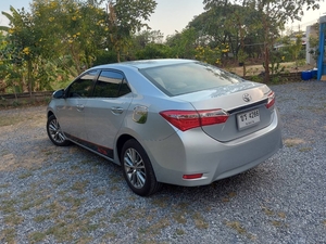 รถบ้าน รถมือสอง Toyota Corolla Altis 1.6 รุ่น G เกียร์ Auto ปี 2015 โดย หญิงรถบ้าน รถมือสองขอนแก่น ราคาถูก ผ่อนสบาย