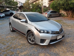 รถบ้าน รถมือสอง Toyota Corolla Altis 1.6 รุ่น G เกียร์ Auto ปี 2015 โดย หญิงรถบ้าน รถมือสองขอนแก่น ราคาถูก ผ่อนสบาย