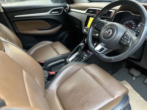 รถบ้าน รถมือสอง MG ZS 1.5 รุ่น D เกียร์ Auto ปี 2018  โดย หญิงรถบ้าน รถมือสองขอนแก่น ราคาถูก ผ่อนสบาย