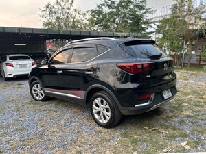 รถบ้าน รถมือสอง MG ZS 1.5 รุ่น D เกียร์ Auto ปี 2018  โดย หญิงรถบ้าน รถมือสองขอนแก่น ราคาถูก ผ่อนสบาย