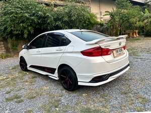 รถบ้าน รถมือสอง Honda City 1.5 i-VTEC รุ่น S เกียร์ Auto ปี 2018 โดย หญิงรถบ้าน รถมือสองขอนแก่น ราคาถูก ผ่อนสบาย
