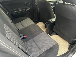 รถบ้าน รถมือสอง Toyota Vios 1.5 รุ่น J เกียร์ Auto ปี 2015 โดย หญิงรถบ้าน รถมือสองขอนแก่น ราคาถูก ผ่อนสบาย