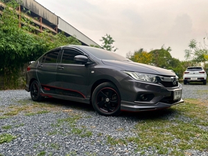 รถบ้าน รถมือสอง Honda City 1.5 i-VTEC รุ่น S เกียร์ Auto ปี 2017 โดย หญิงรถบ้าน รถมือสองขอนแก่น ราคาถูก ผ่อนสบาย