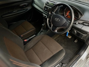 รถบ้าน รถมือสอง Toyota Yaris 1.2 รุ่น J เกียร์ Auto ปี 2015 โดย หญิงรถบ้าน รถมือสองขอนแก่น ราคาถูก ผ่อนสบาย
