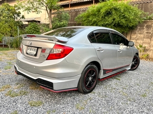 รถบ้าน รถมือสอง Honda Civic 1.8 i-VTEC รุ่น S เกียร์ Auto ปี 2015 โดย หญิงรถบ้าน รถมือสองขอนแก่น ราคาถูก ผ่อนสบาย