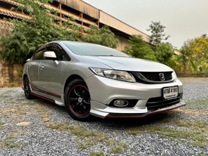 รถบ้าน รถมือสอง Honda Civic 1.8 i-VTEC รุ่น S เกียร์ Auto ปี 2015 โดย หญิงรถบ้าน รถมือสองขอนแก่น ราคาถูก ผ่อนสบาย