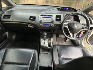 รถบ้าน รถมือสอง Honda Civic 1.8 i-VTEC รุ่น E เกียร์ Auto ปี 2010  โดย หญิงรถบ้าน รถมือสองขอนแก่น ราคาถูก ผ่อนสบาย