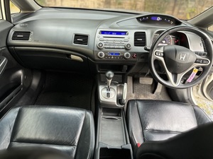รถบ้าน รถมือสอง Honda Civic 1.8 i-VTEC รุ่น E เกียร์ Auto ปี 2010  โดย หญิงรถบ้าน รถมือสองขอนแก่น ราคาถูก ผ่อนสบาย