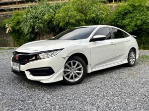 รถบ้าน รถมือสอง Honda Civic 1.8 i-VTEC รุ่น E เกียร์ Auto ปี 2018 โดย หญิงรถบ้าน รถมือสองขอนแก่น ราคาถูก ผ่อนสบาย