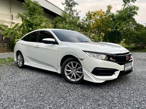 รถบ้าน รถมือสอง Honda Civic 1.8 i-VTEC รุ่น E เกียร์ Auto ปี 2018 โดย หญิงรถบ้าน รถมือสองขอนแก่น ราคาถูก ผ่อนสบาย