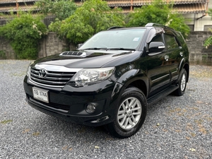 รถบ้าน รถมือสอง Toyota Fortuner 2.5 VN Turbo รุ่น G เกียร์ Auto 2WD ปี 2013 โดย หญิงรถบ้าน รถมือสองขอนแก่น ราคาถูก ผ่อนสบาย