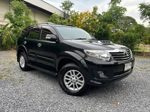 รถบ้าน รถมือสอง Toyota Fortuner 2.5 VN Turbo รุ่น G เกียร์ Auto 2WD ปี 2013 โดย หญิงรถบ้าน รถมือสองขอนแก่น ราคาถูก ผ่อนสบาย